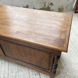 Drapery oak counter 1900
