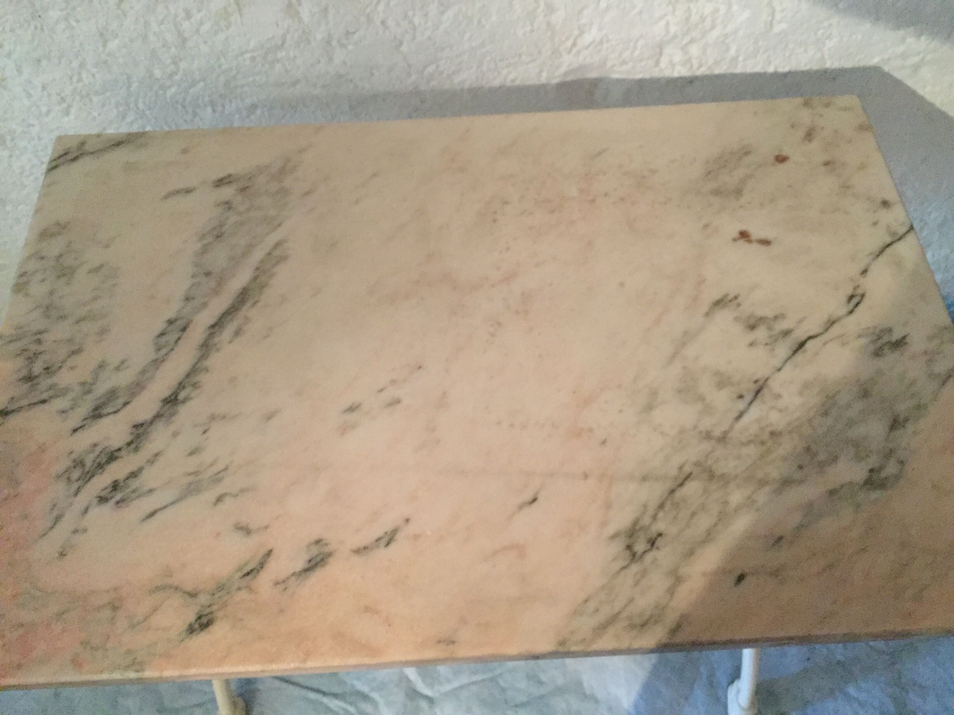 Table bistrot en marbre