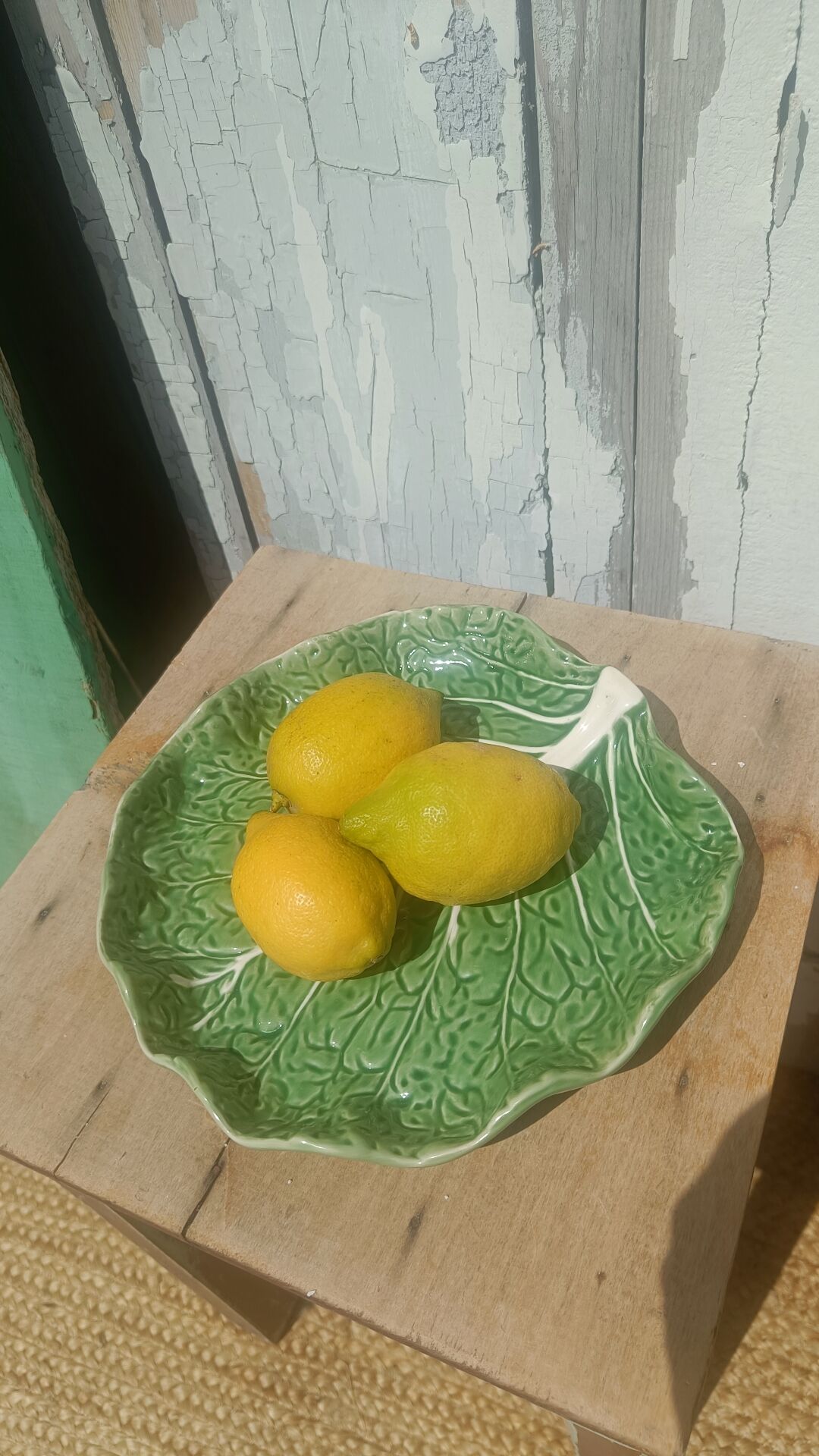 Vintage cabbage slipware plate