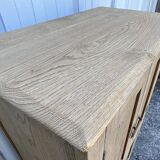 Solid oak storage unit – Contemporary country style