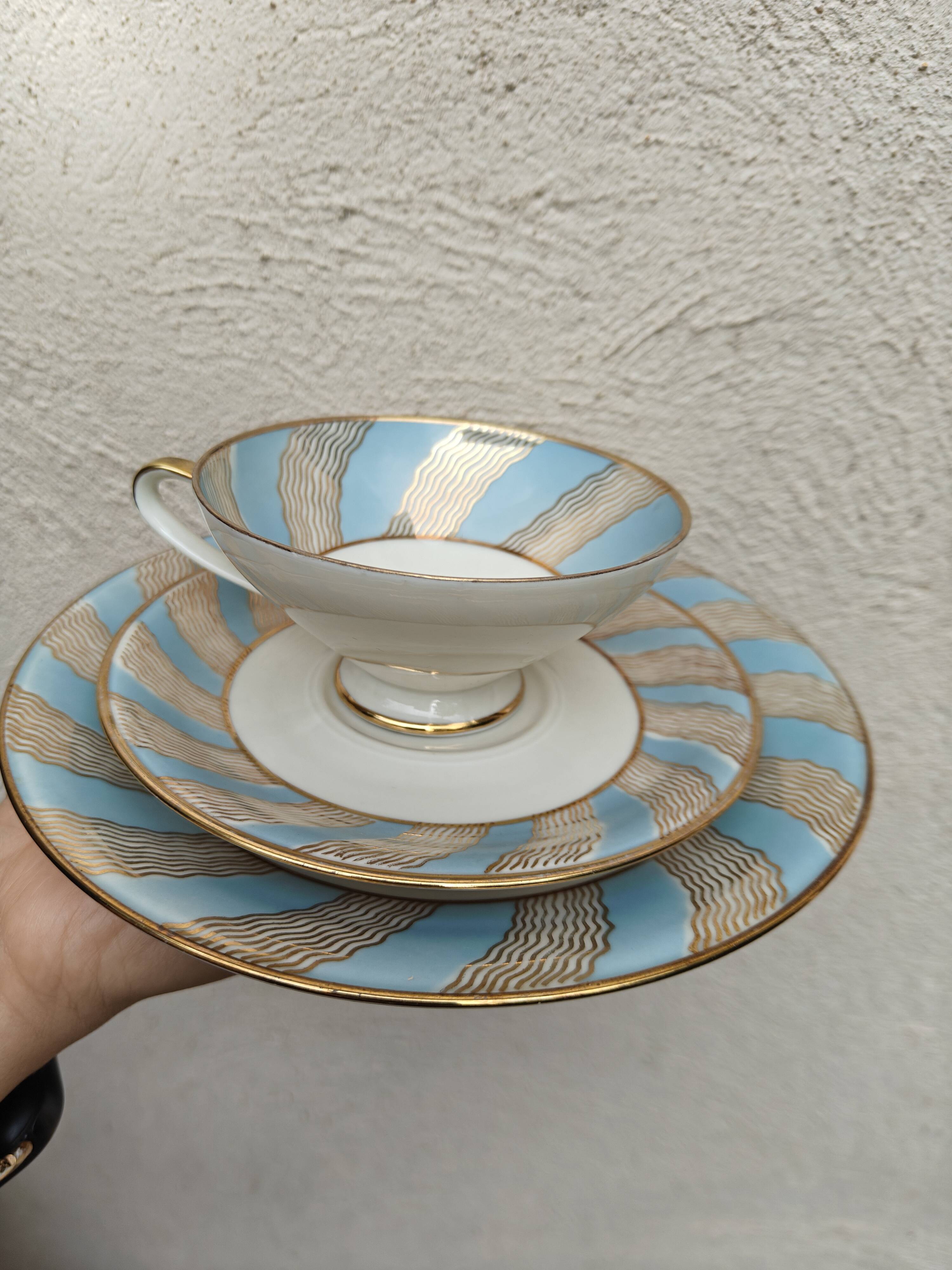 Vintage Bavaria ivory tea/coffee trio, sky blue & gold graphic waves.