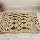 Handcrafted Moroccan Berber rug 147 x 107 CM