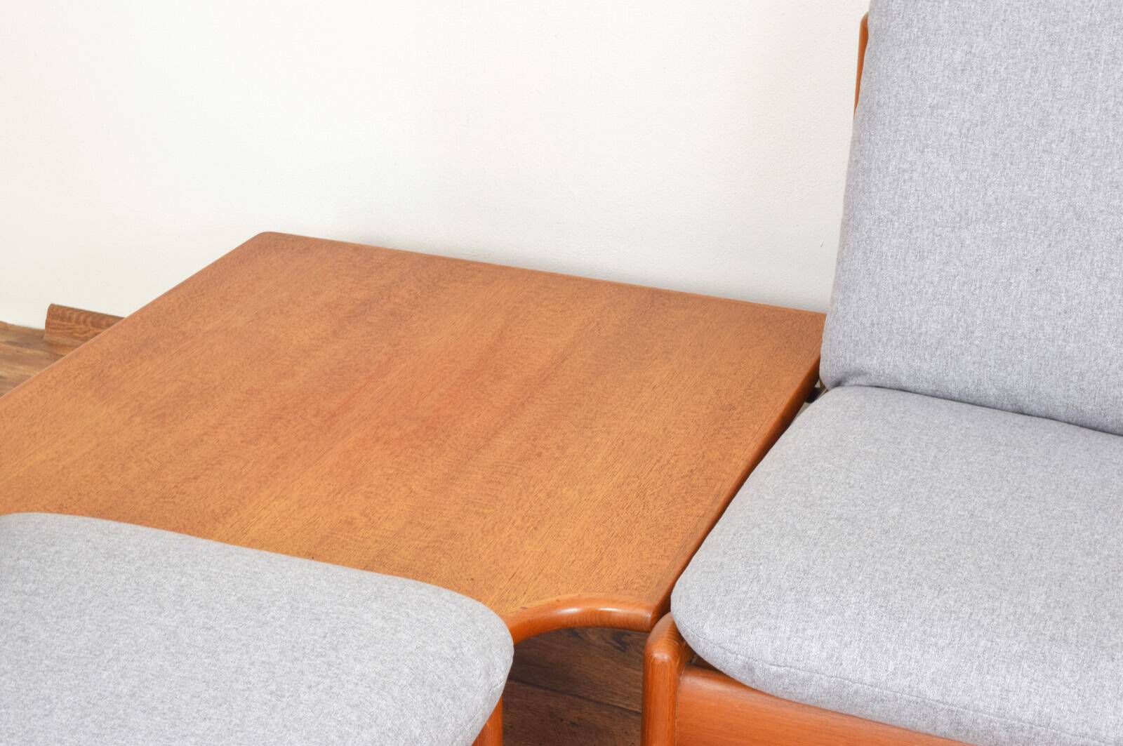 Knoll Mid-Century Living Room Set, 1960s, Set of 4