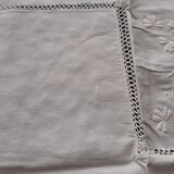 Nappe brodée