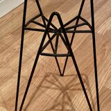 Pair of 1950s design side tables or nesting tables.