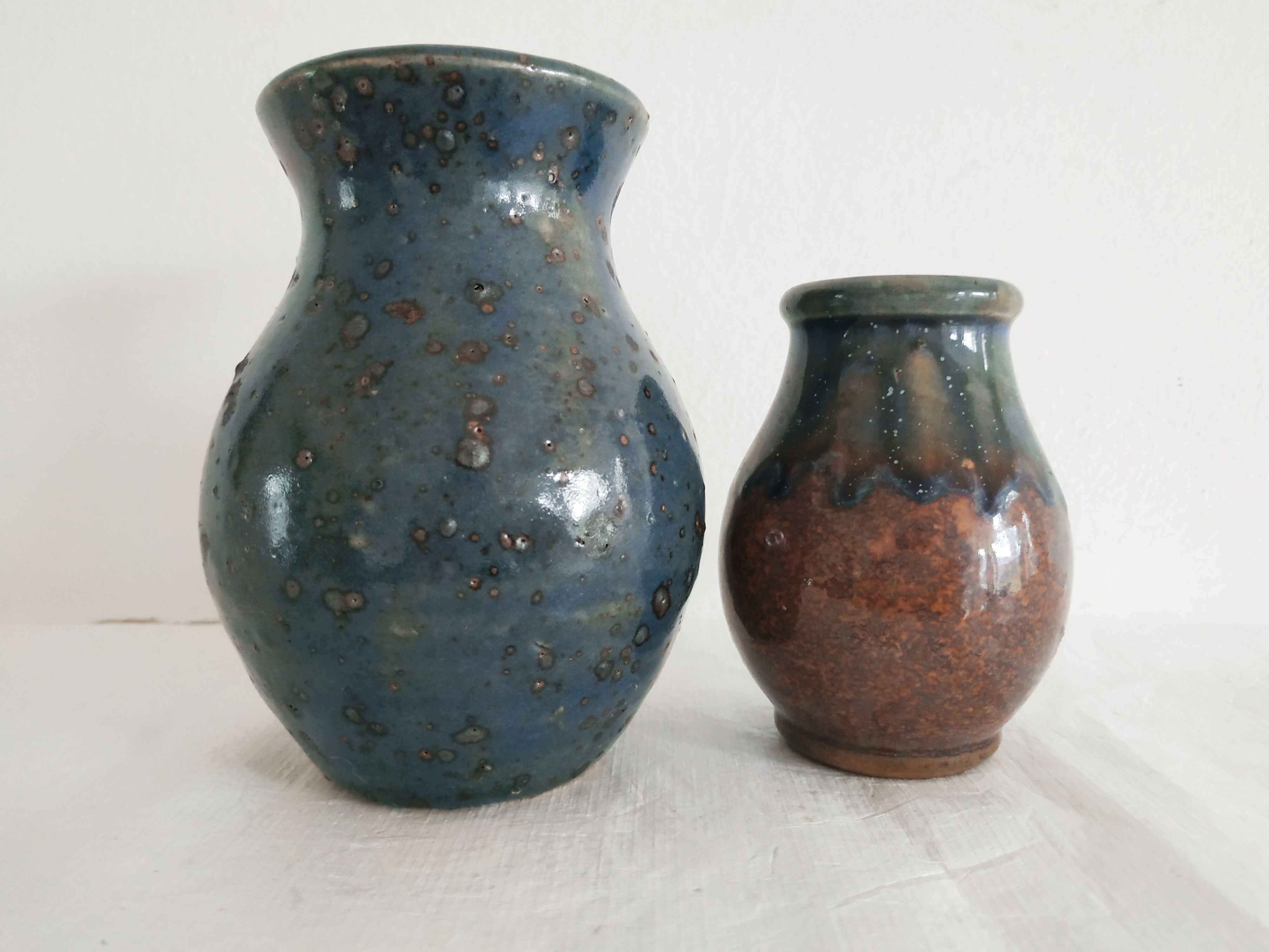 Set of two vintage terracotta vases