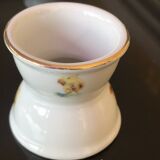 2 vintage porcelain shells