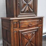 Armoire deux corps haut en retrait style Louis XIII