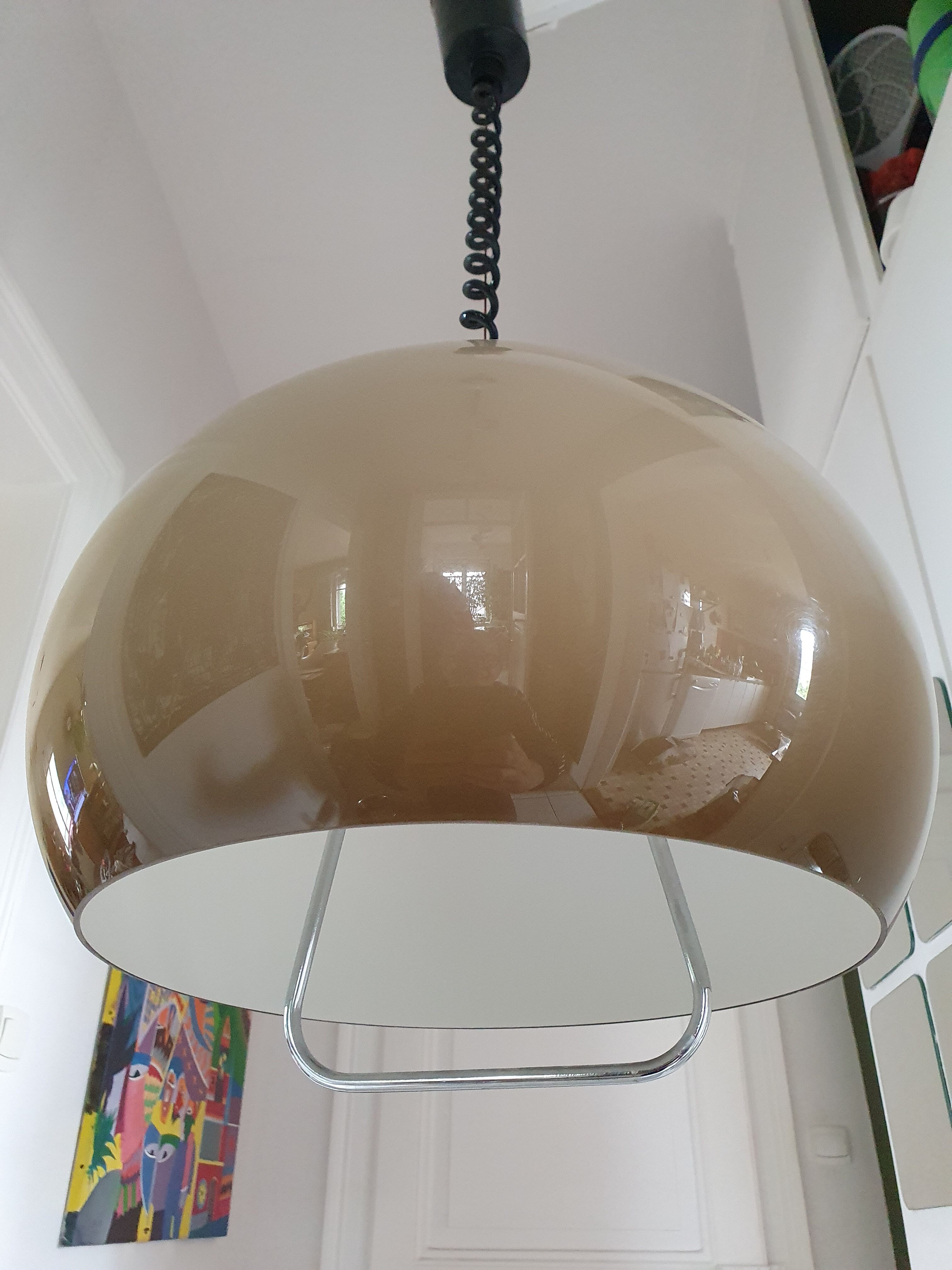 Suspension "up and down" Space-age