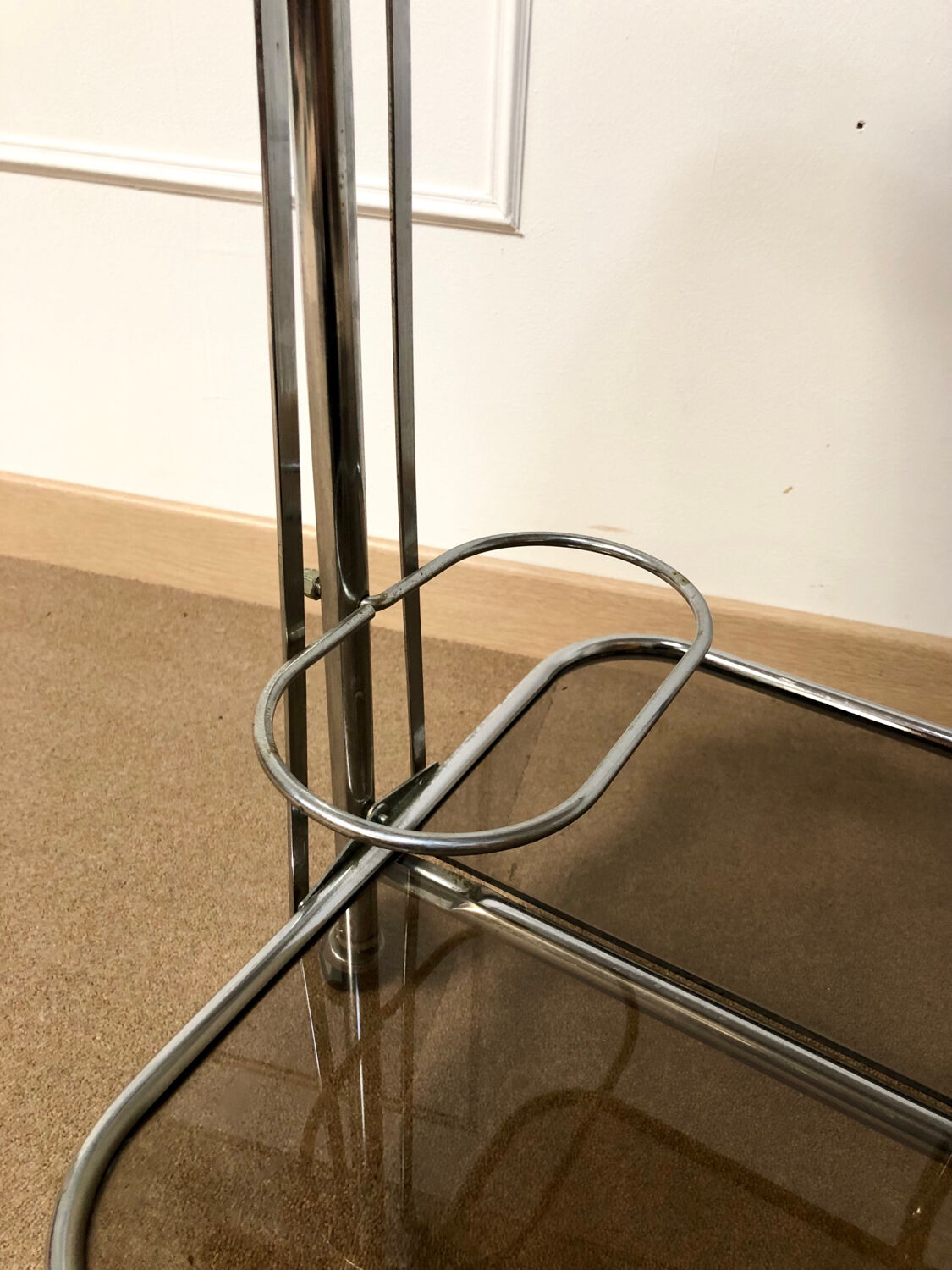 Folding dessert smoked glass