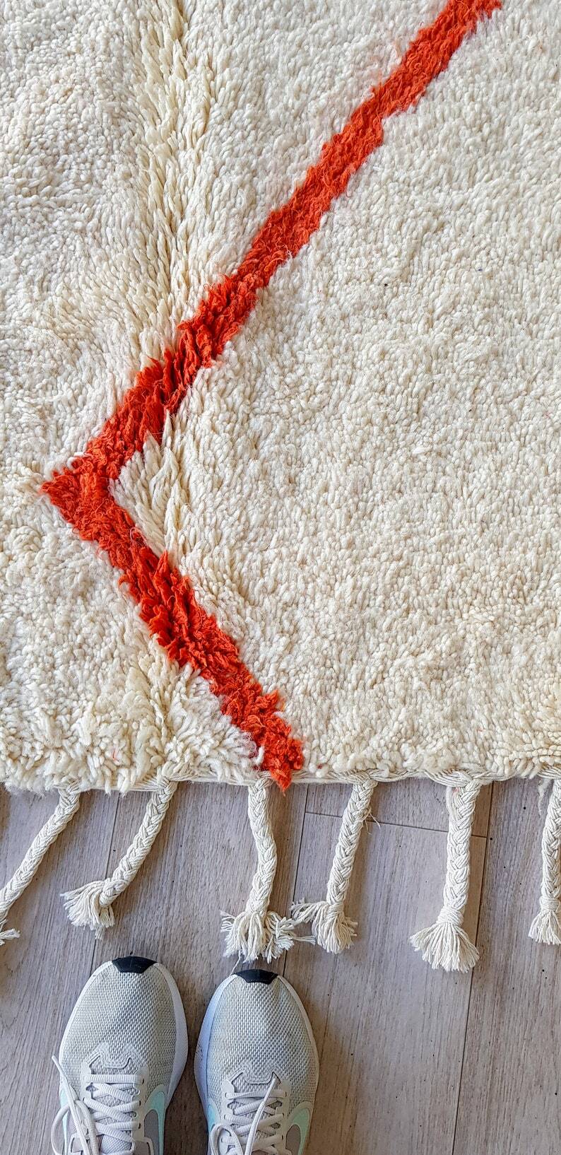 Traditional handmade Berber rug 250cmx150cm