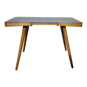 Table basse par jiri - jiroutek