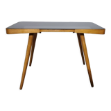 Table basse par Jiri Jiroutek