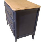 Commode bleue nuit