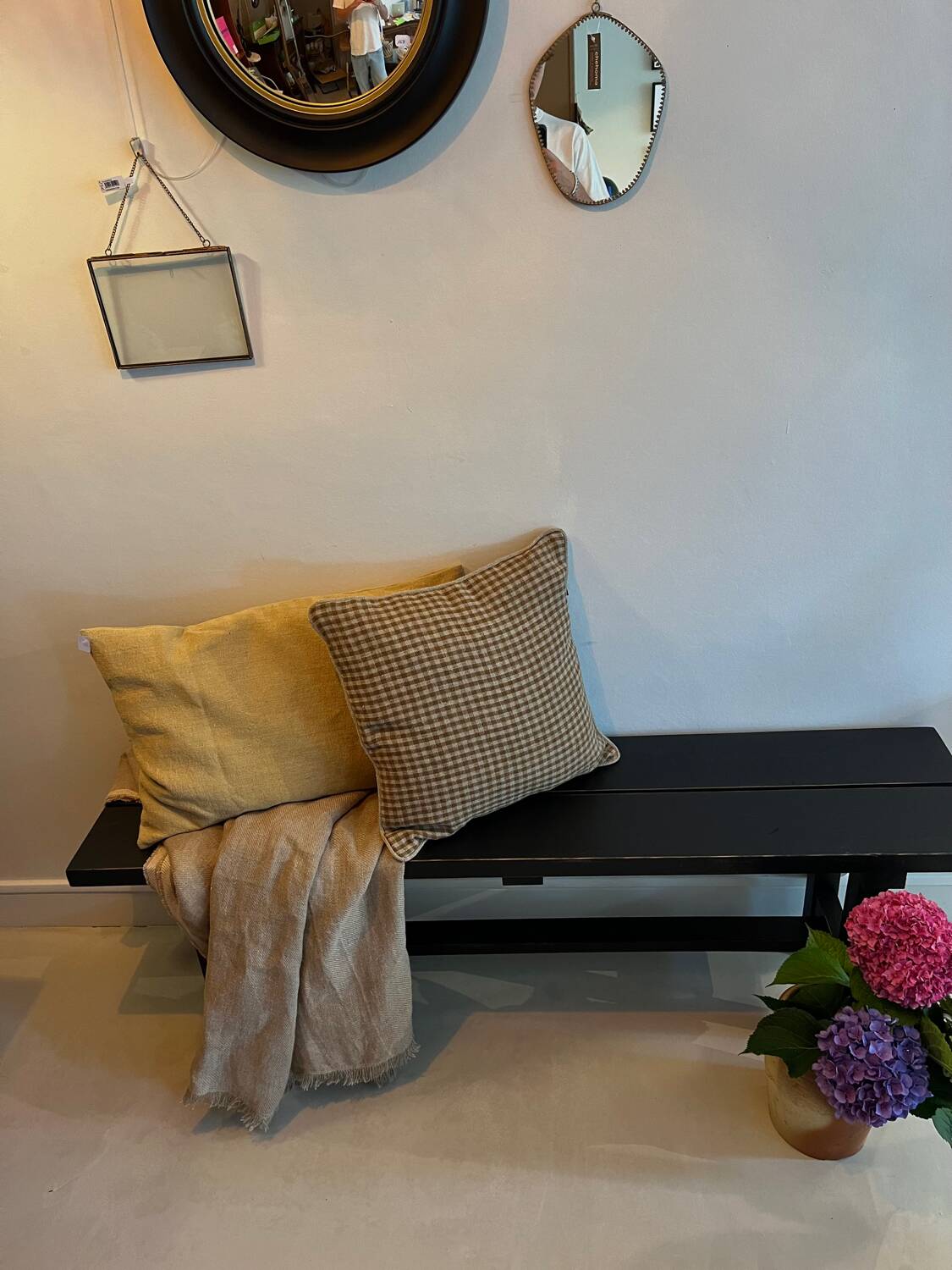 Banc en bois patiné noire