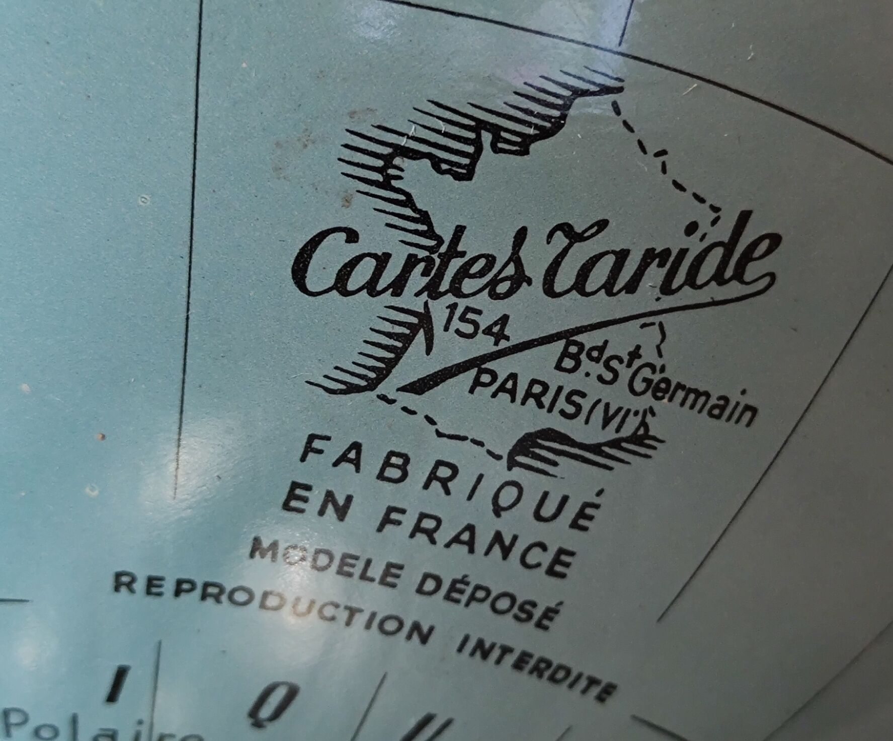 Vintage metal/Taride globe