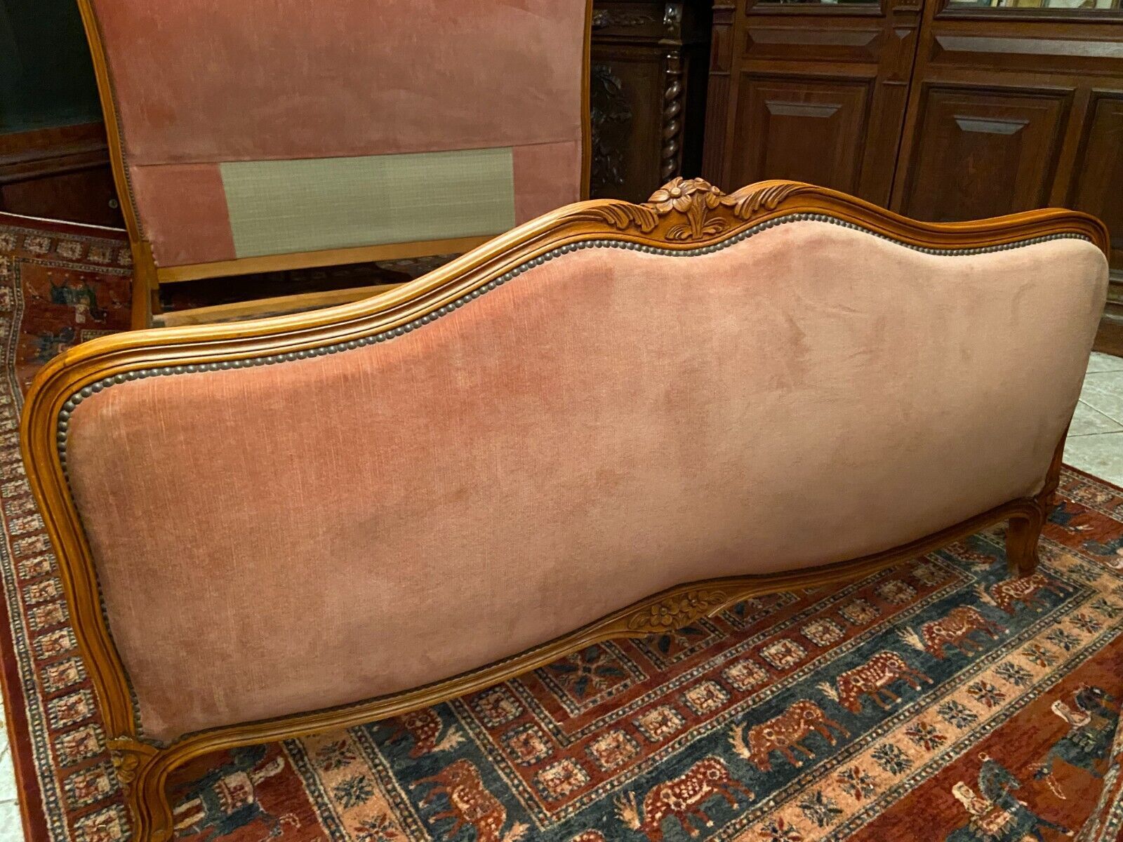 Bed in cherry wood blond carved velvet pink style Louis XV for sleeping 190x140