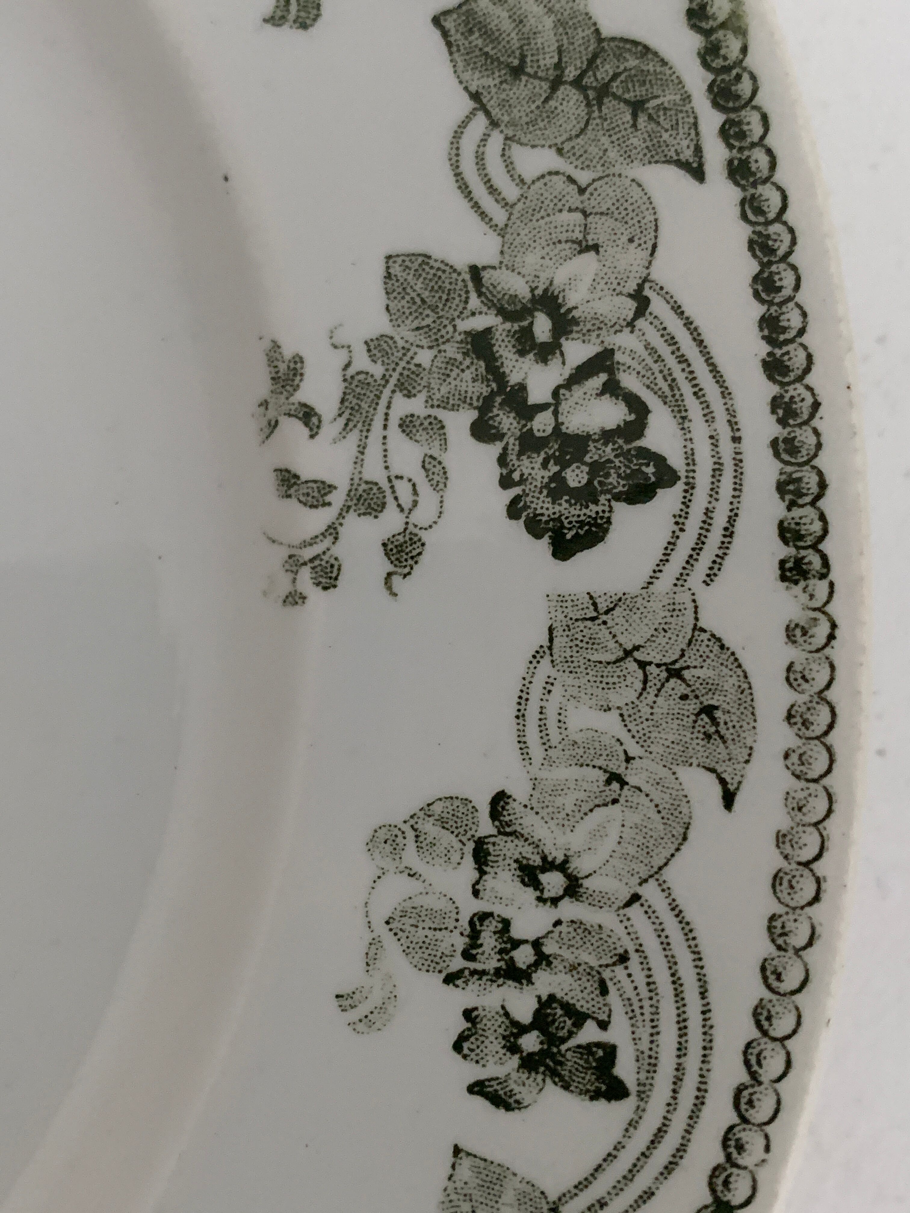 7 dessert plates Moulin des Loups et Hamage, Violetta