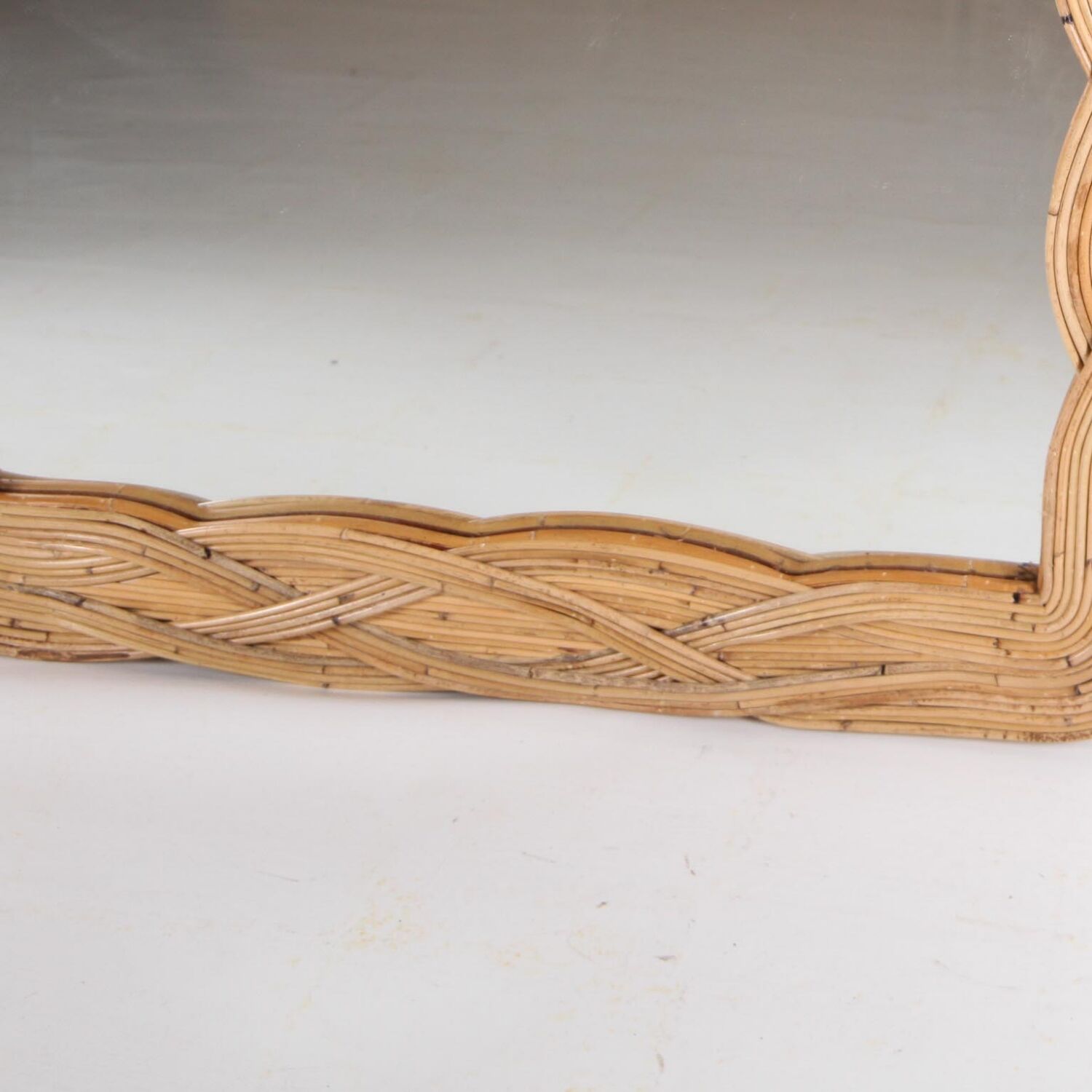 Large rattan leaf pattern mirror