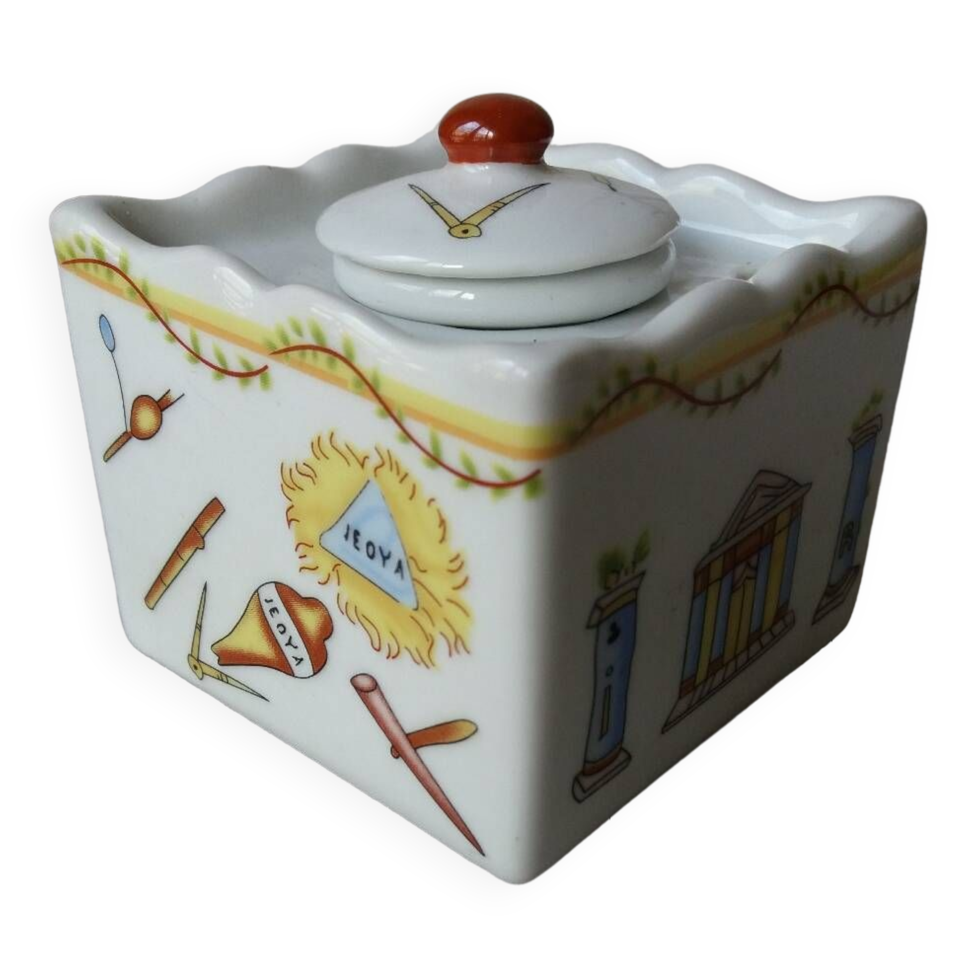 Porcelain inkwell with masonic motifs