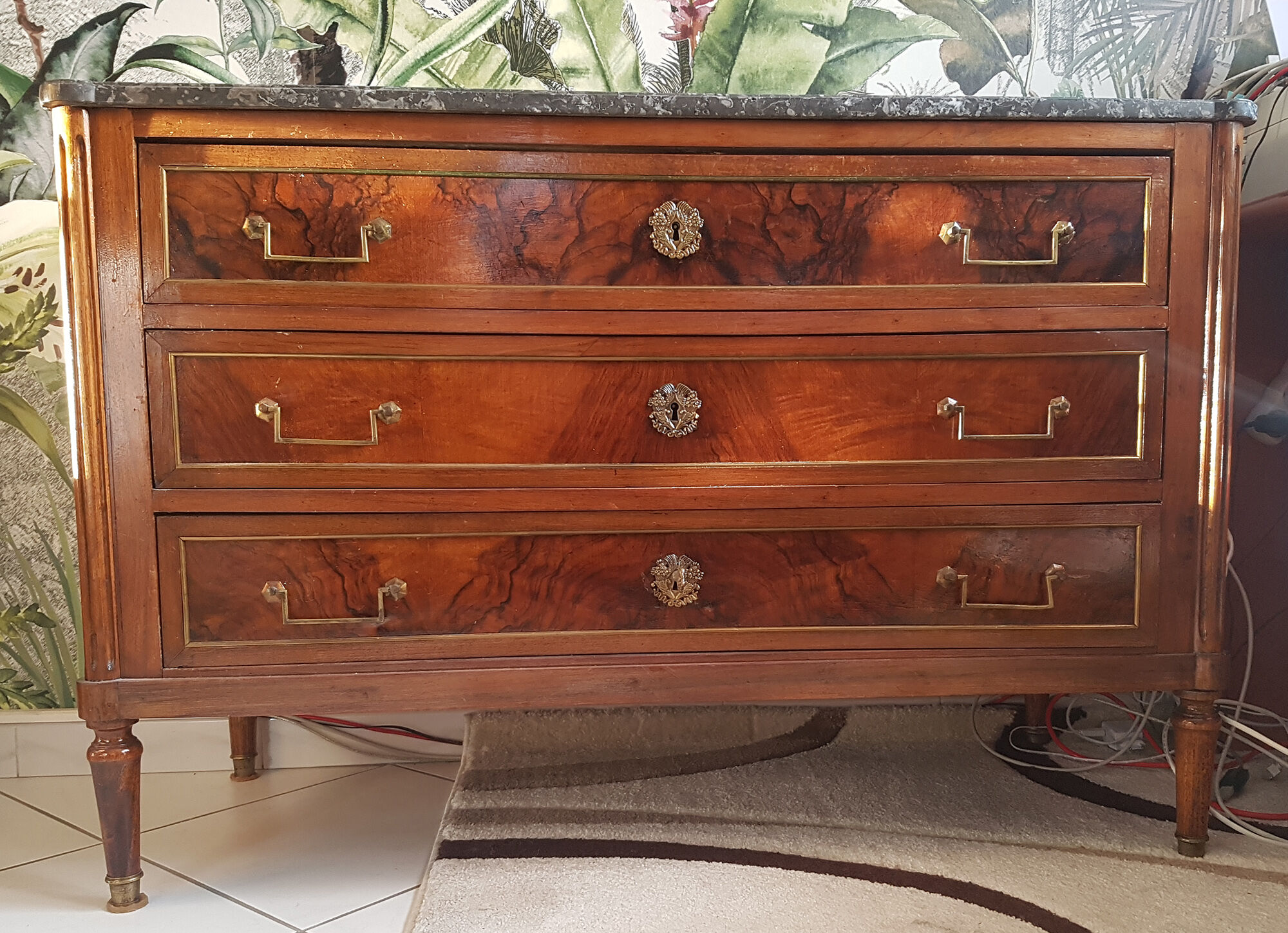 Chest of drawers louis XVI mahogany marble top