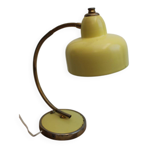 Lampe en métal