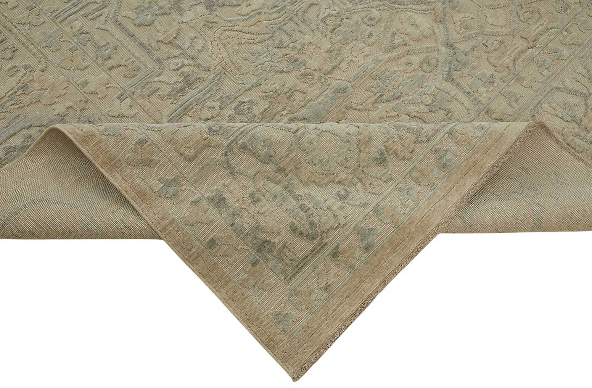 Turkish Handcrafted Loom Oushak Rug 275 cm x 345 cm