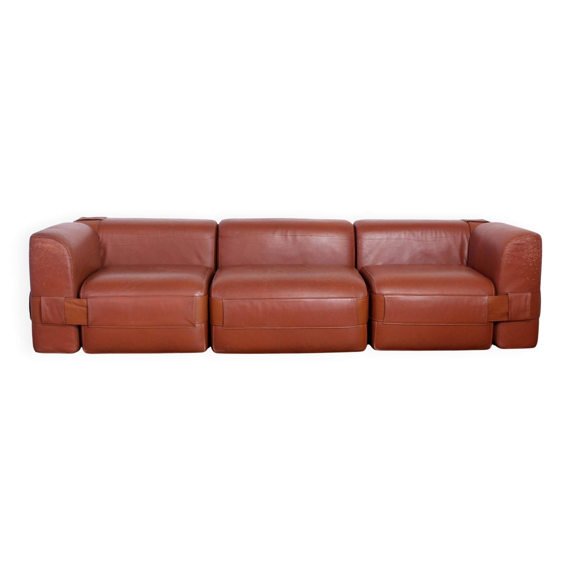 Mario Bellini sofa for Cassina, model 932.