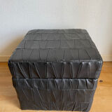 Pouf coffre en cuir noir de Sède
