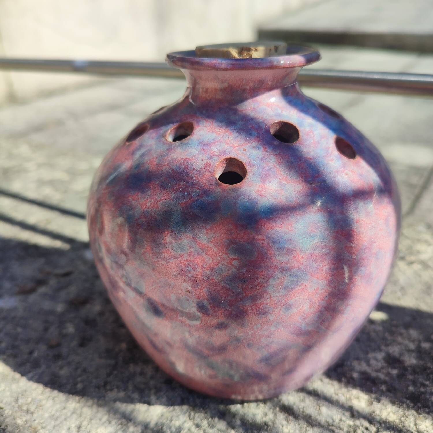 Vase flower spike ceramic golden pink purple