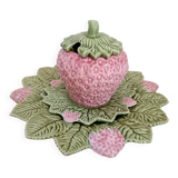 Strawberry slip soup tureen and its two serving dishes Bordallo Pinheiro
