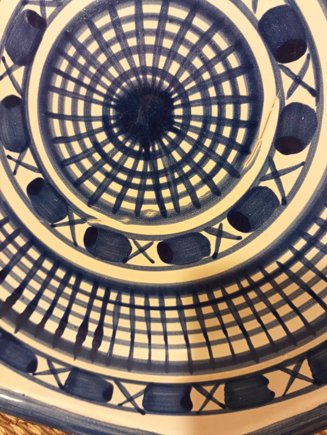 Plate Robert Picault