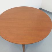 Round dining table in vintage Scandinavian style from the 50s and 60s in teak.