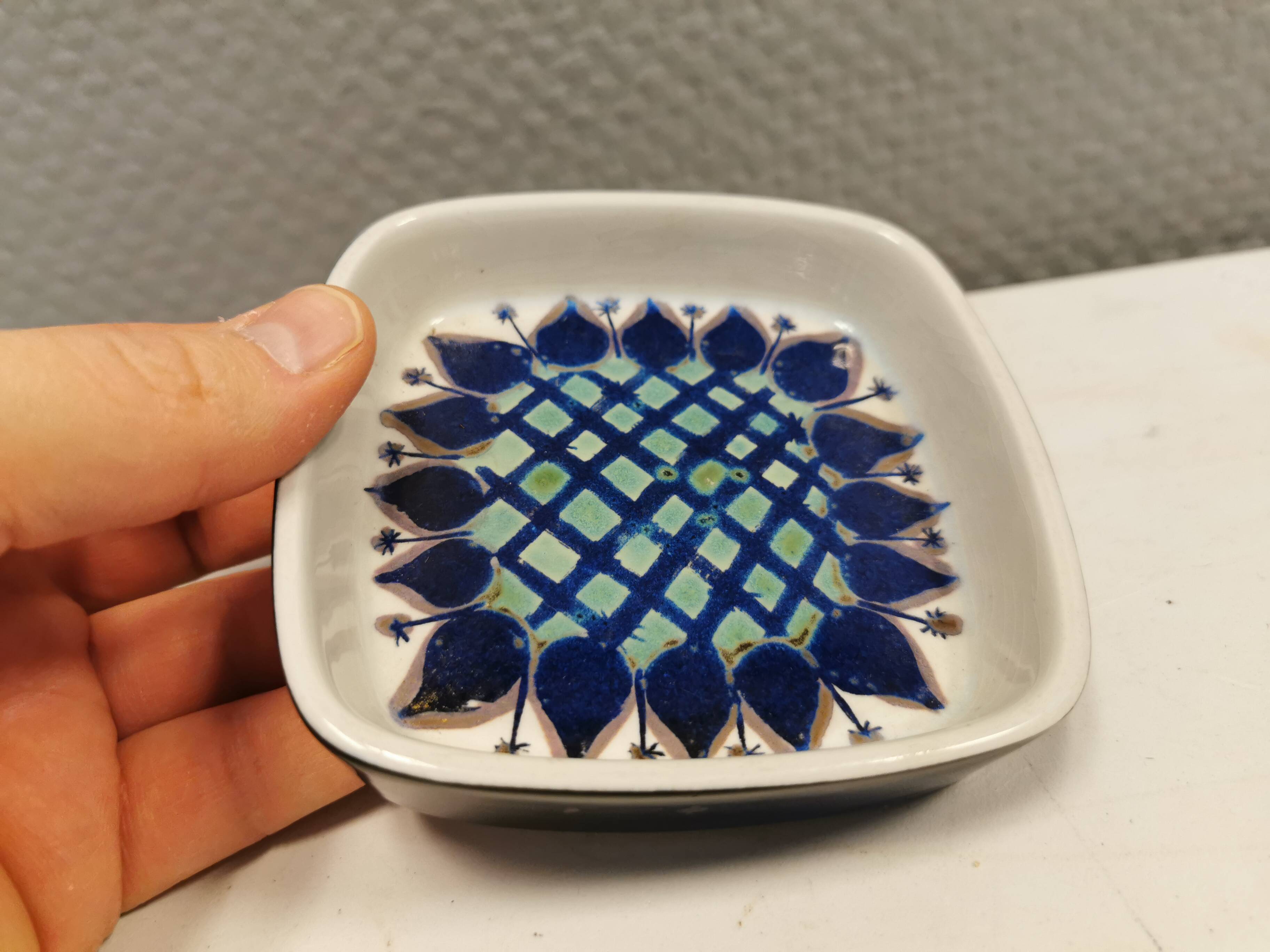 Small Faience bowl from Aluminia Denmark
