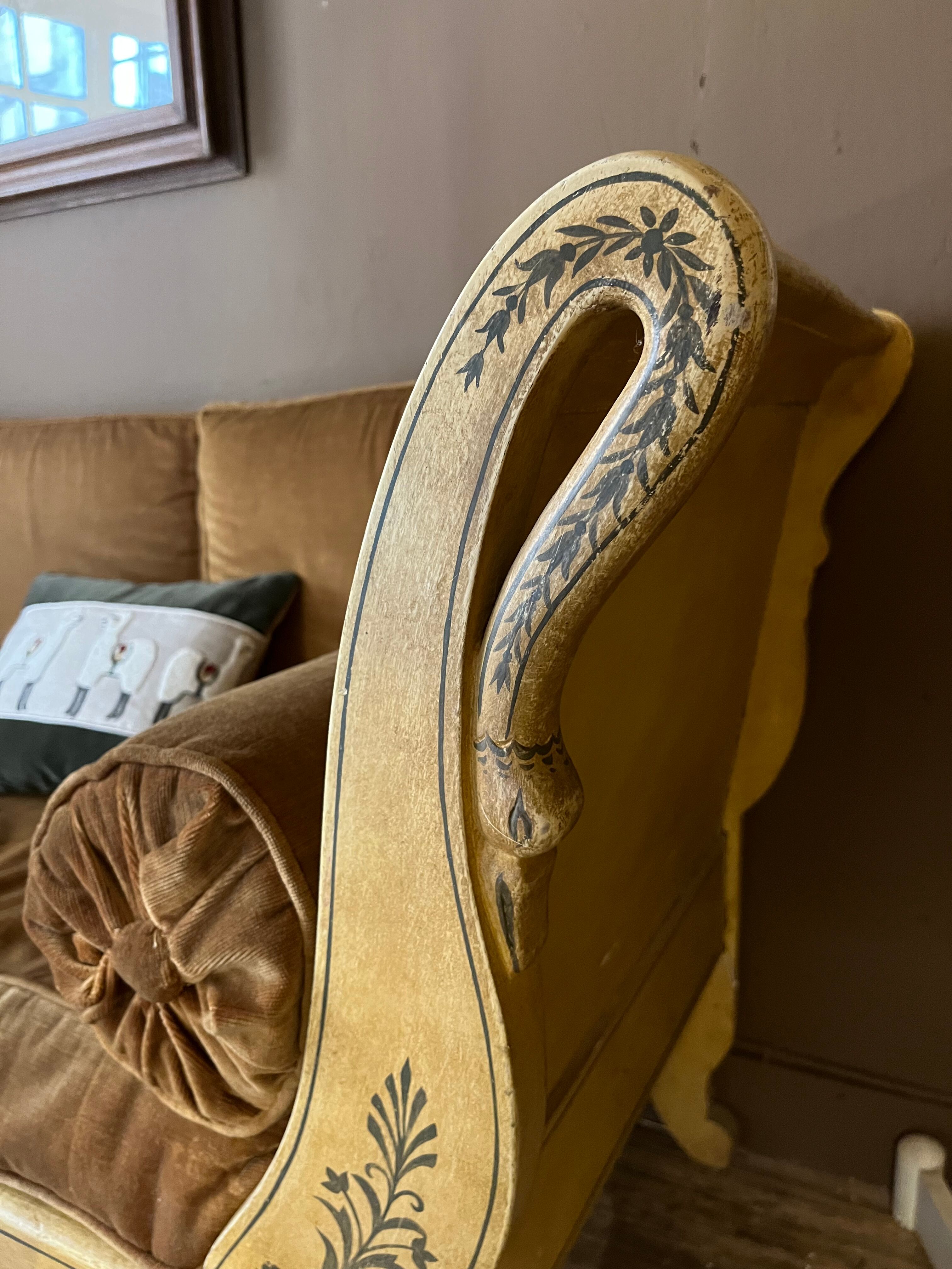 Bench 1900 swan head