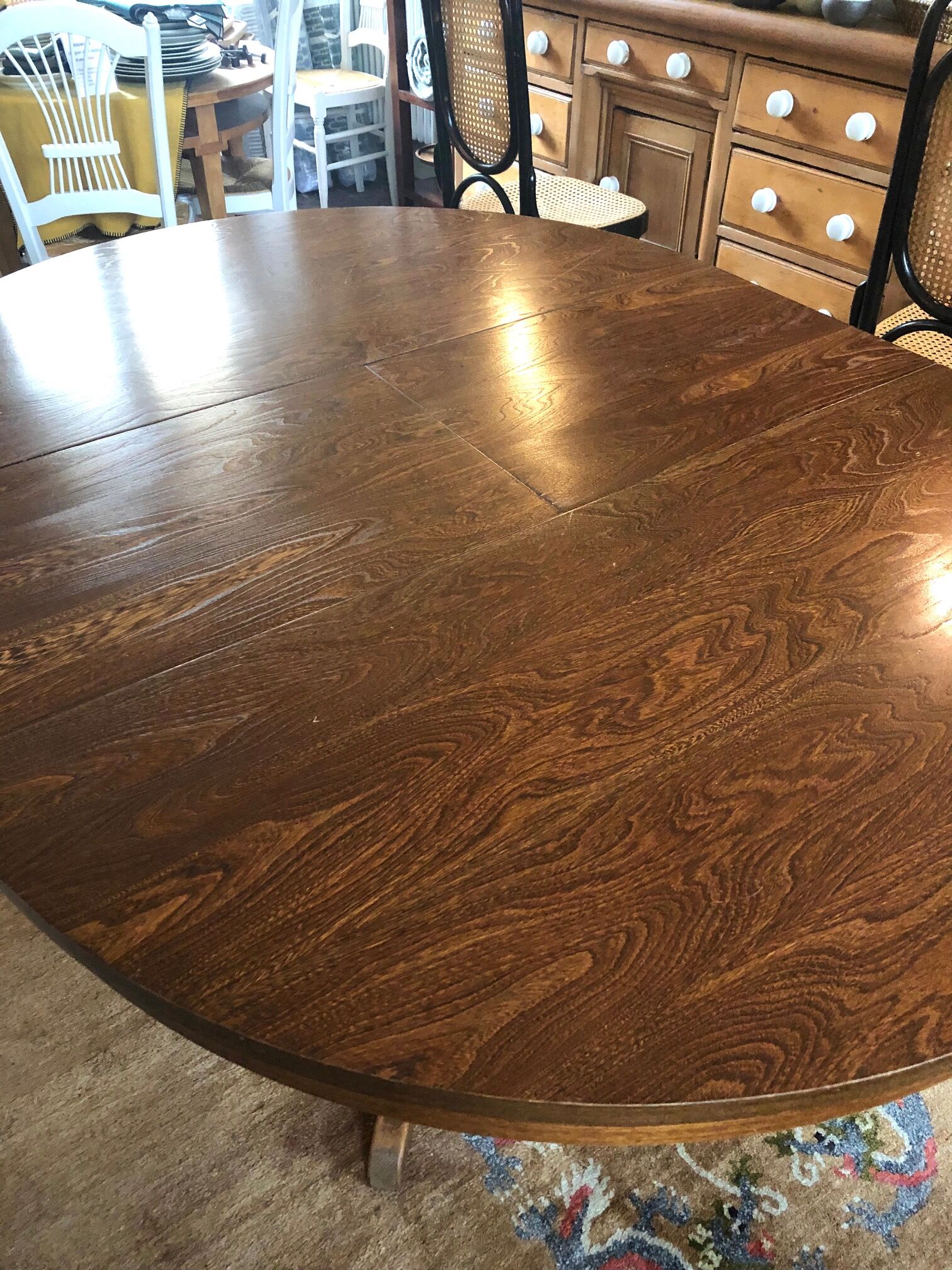 Scandinavian round table butterfly extensions