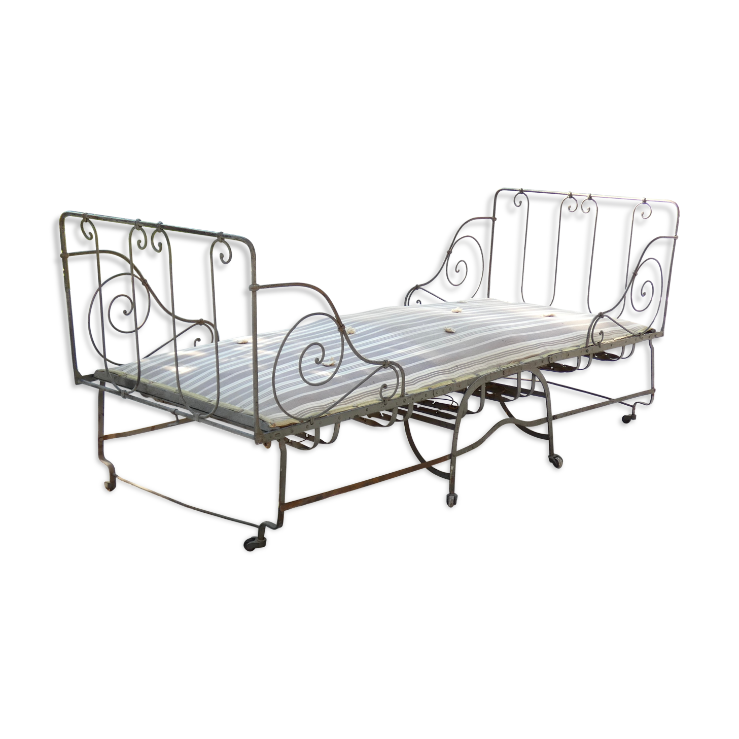 Folding wrought iron bed