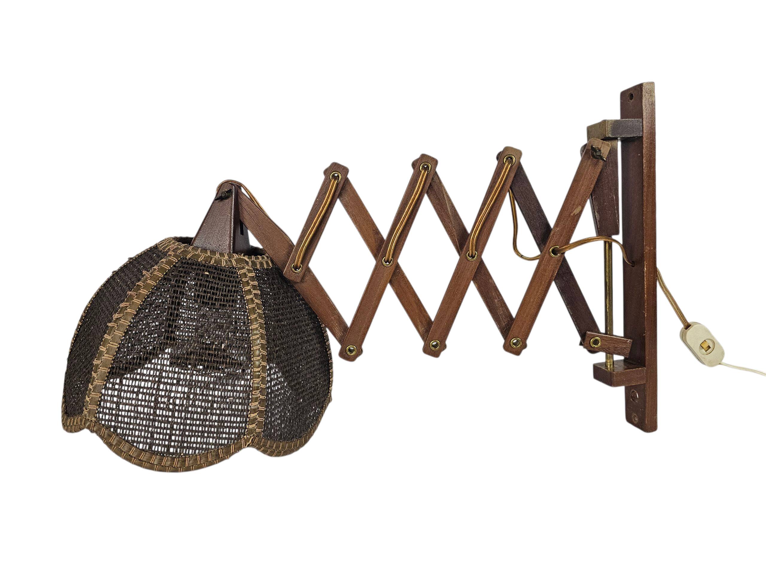 Schaarlamp - Harmonicalamp - teak - wandlamp - 60's