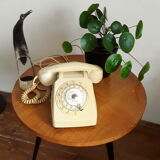 Vintage 1970 dial phone