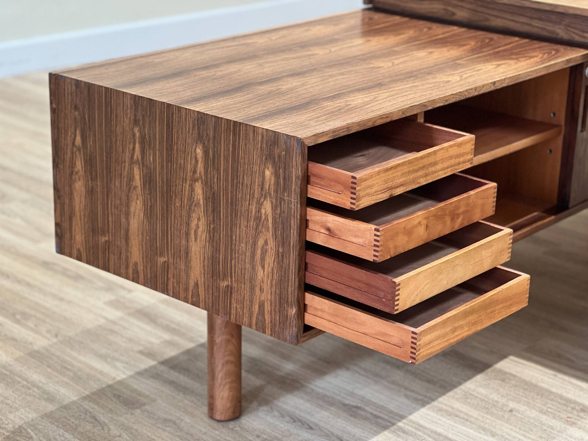 Gordon Russell Desk