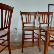 Set of 4 vintage bistro chairs in wood - brasserie style