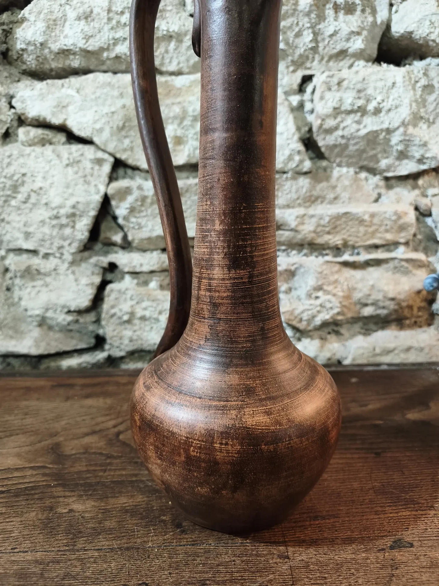 Large pouring jug Guy Raquet