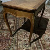 Cabaret style table