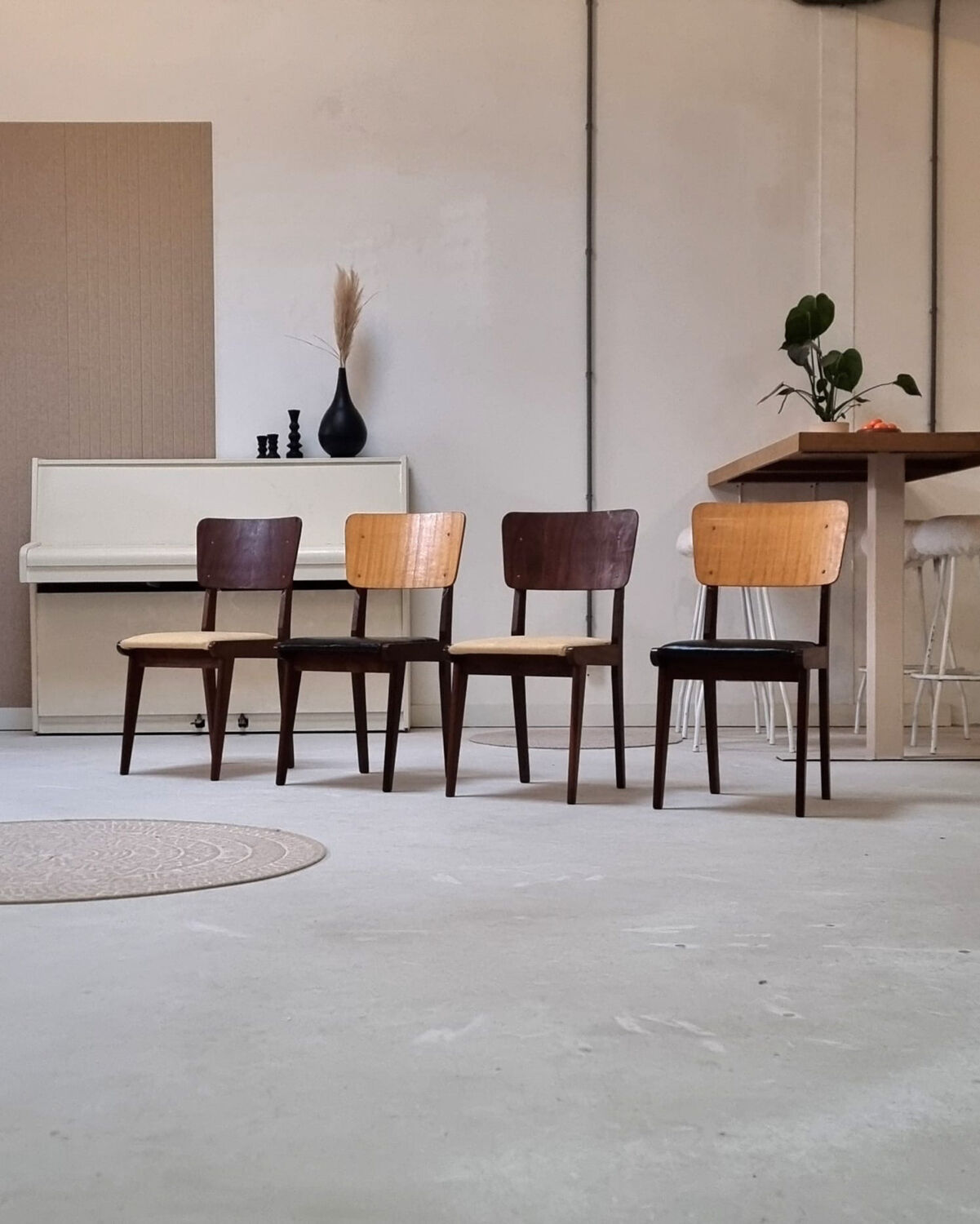 Chairs of the mid-century