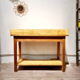 Old counter table