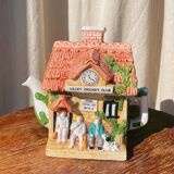 Teapot earthenware cricket club