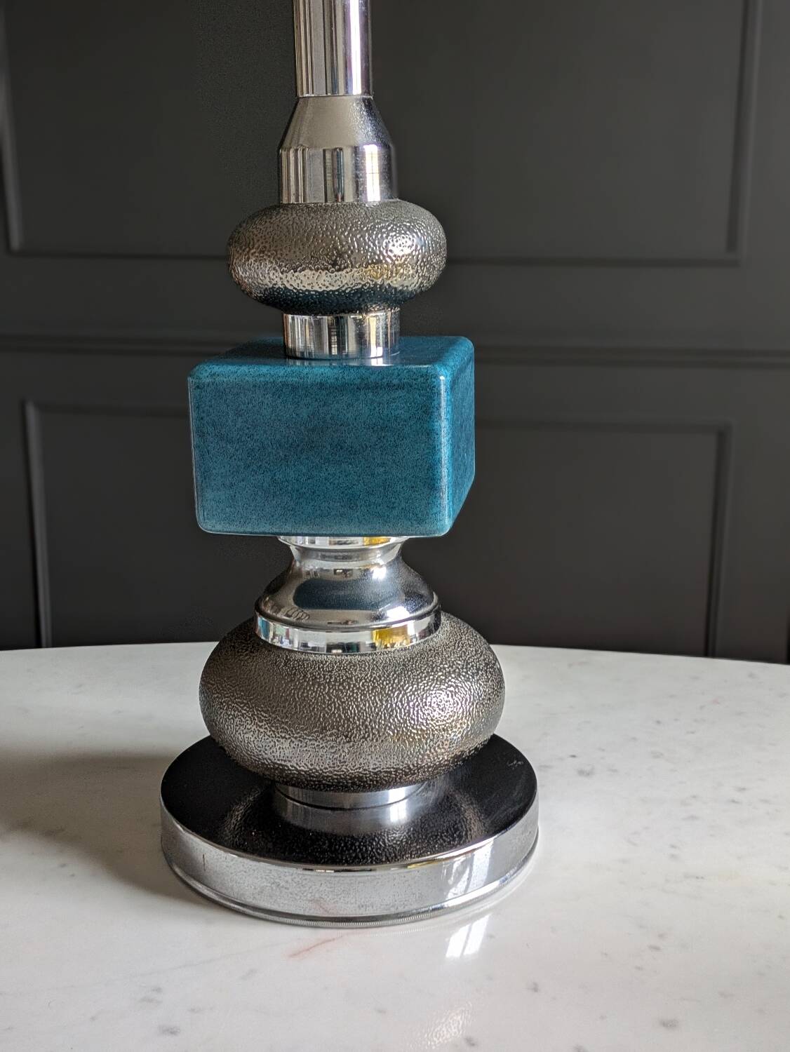 Pied de lampe, 1970