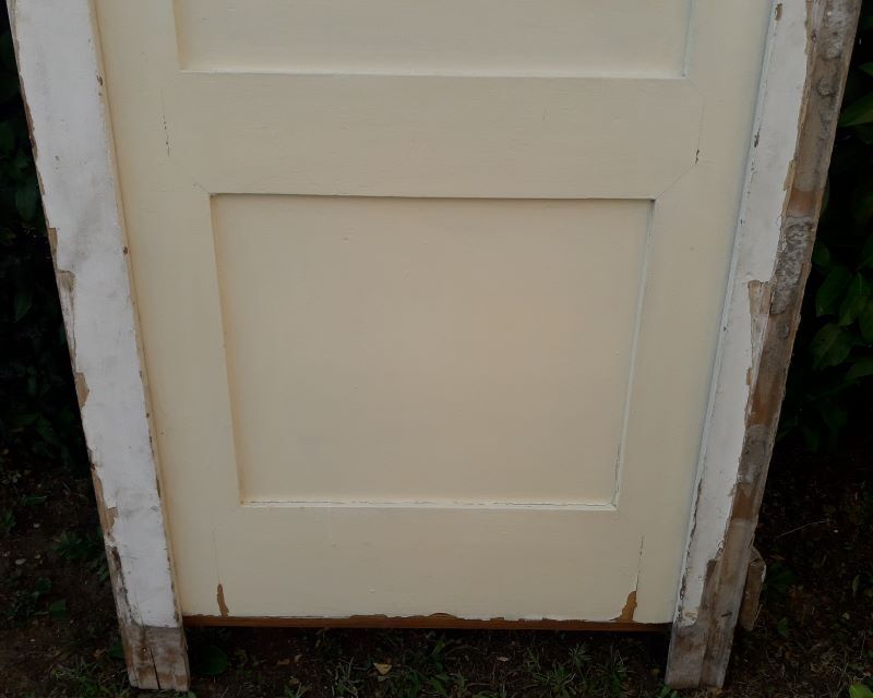 Haussmannian closet door