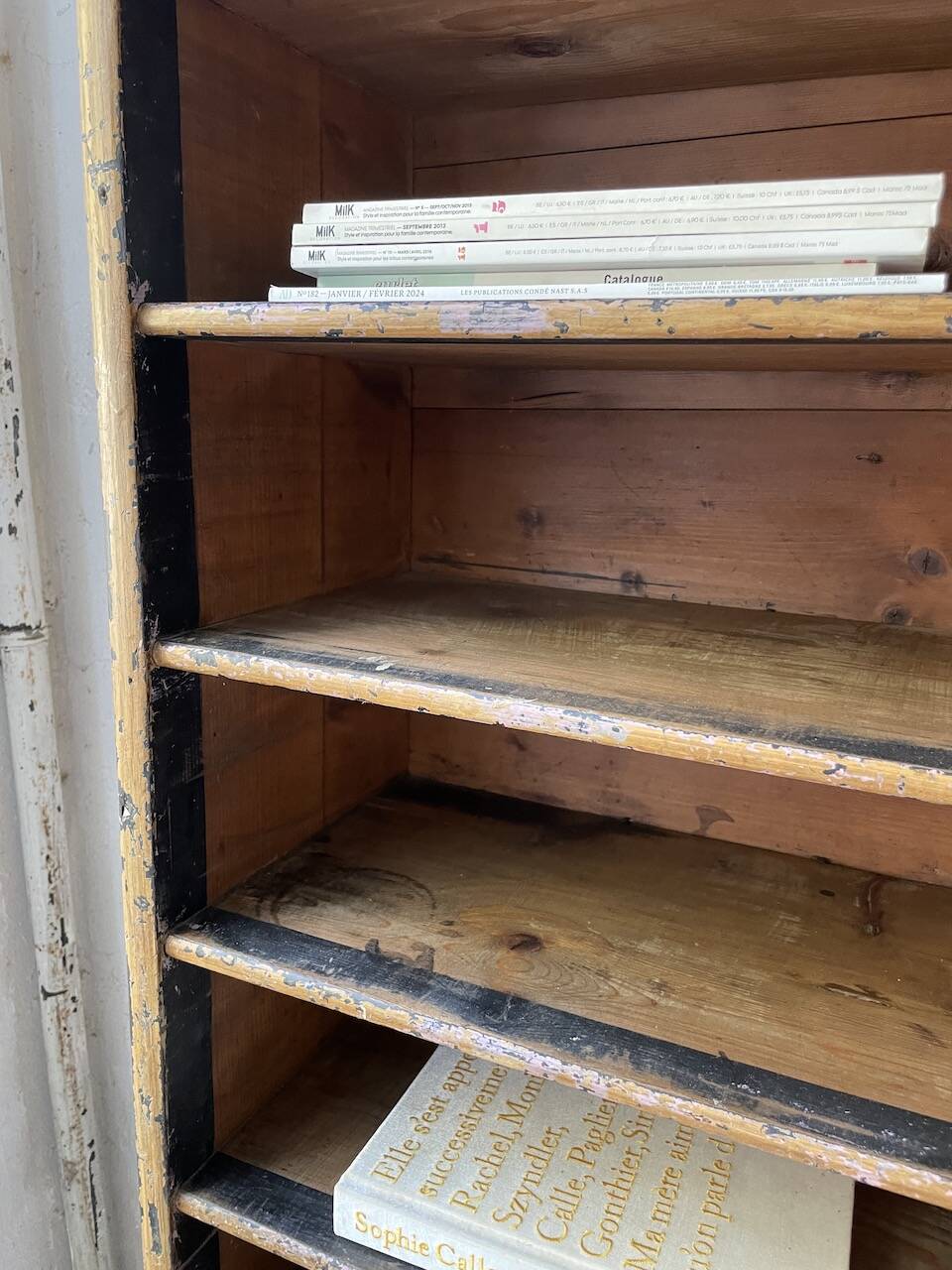 XL 1900 bookcase shelf