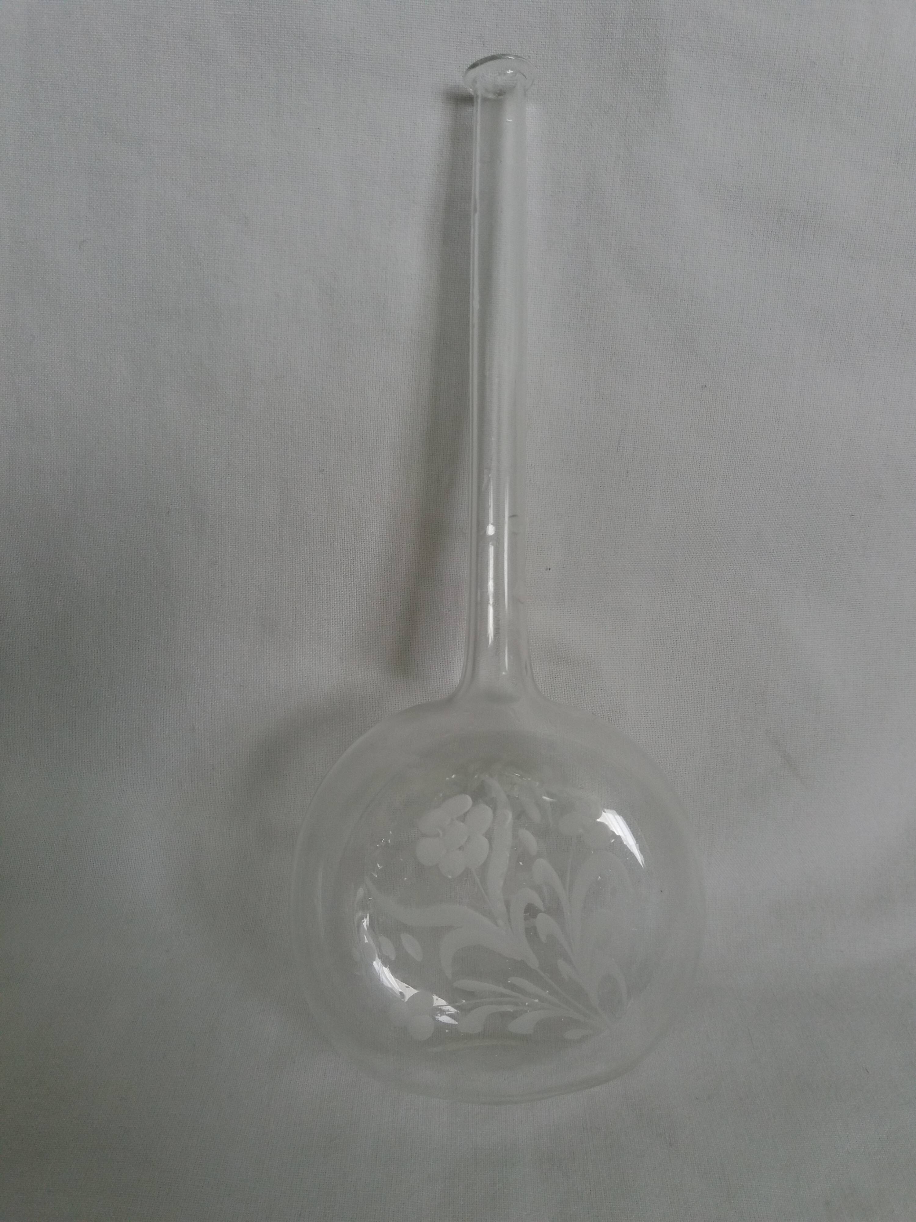 Blown glass soliflore with sandblasted decoration
